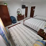 Alojamentos Altamira *